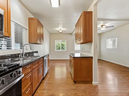 411 Berkeley Ave, Roseville, CA 95678 Photo