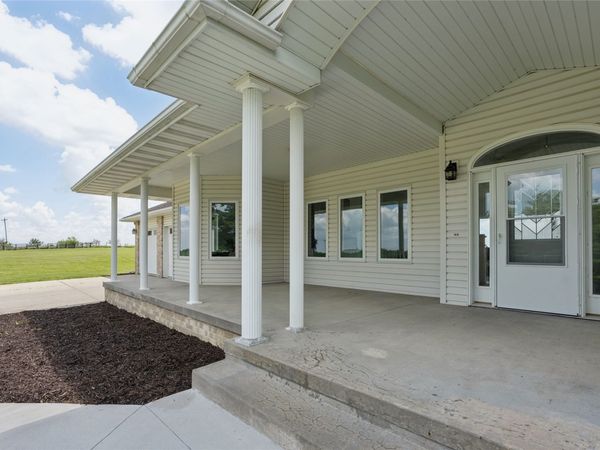 35533 Filmore Court, Earlham, IA 50072