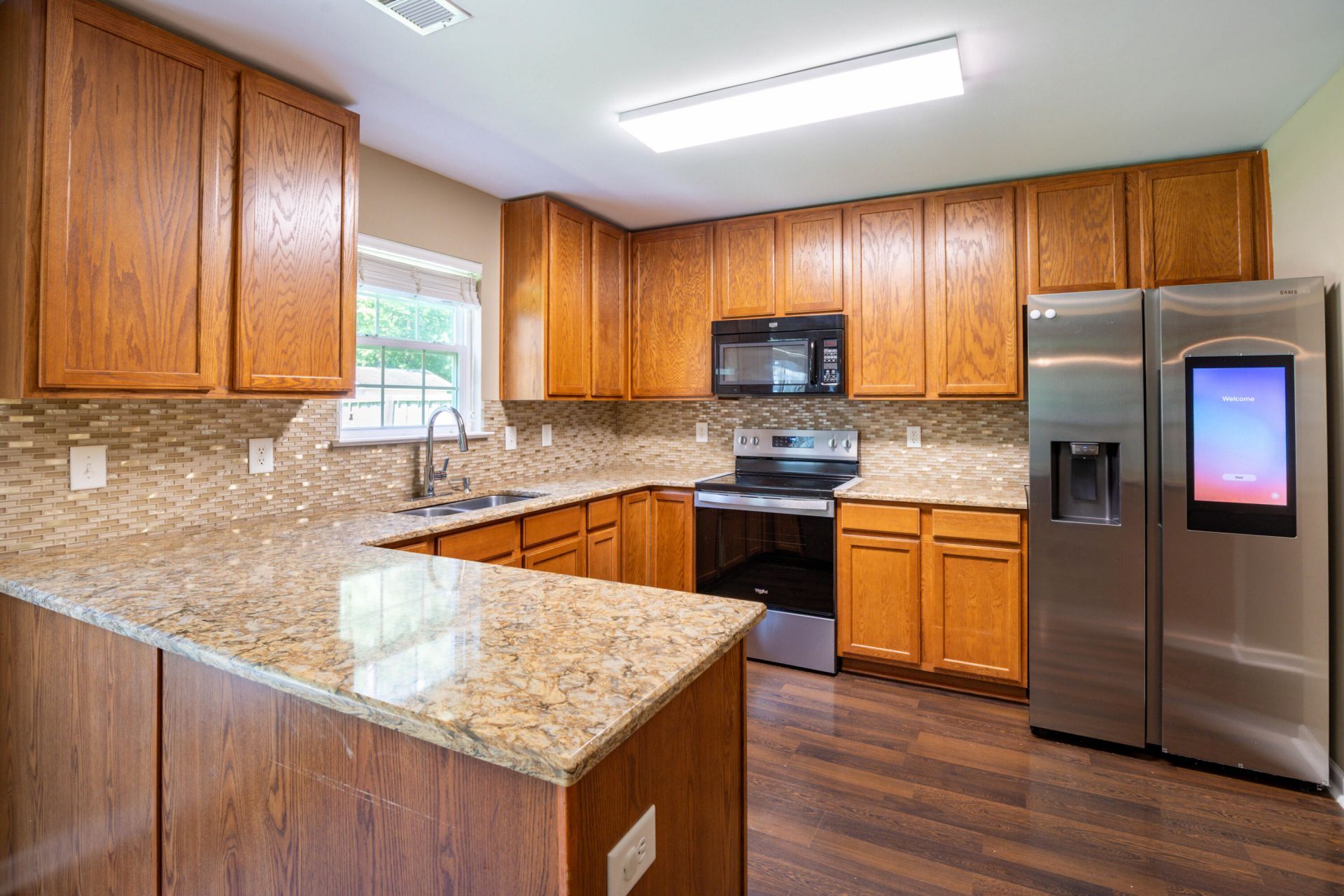 3413 Kirkwall Drive Photo 6