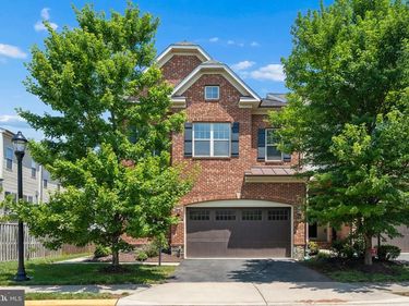 42534 DREAMWEAVER DRIVE, BRAMBLETON, VA 20148