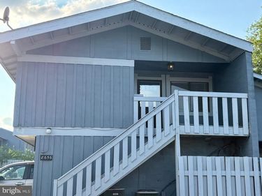 8656 INYO PLACE, Unit 10, MANASSAS PARK, VA 20111