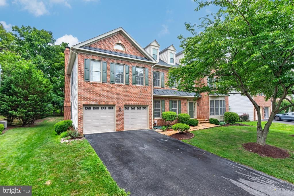 13621 PINE VIEW LANE , ROCKVILLE, MD 20850