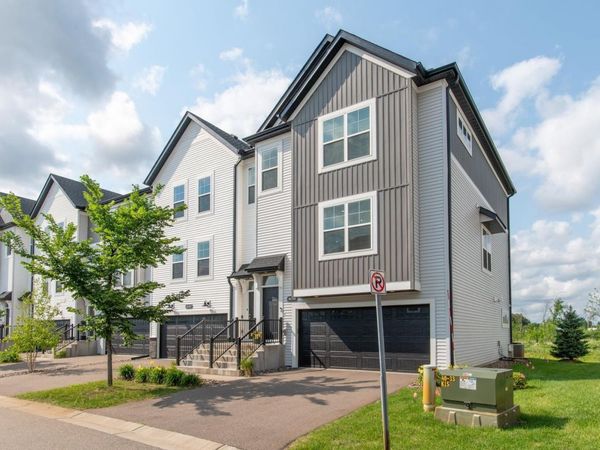 8658 London Circle NE, Unit E, Blaine, MN 55449
