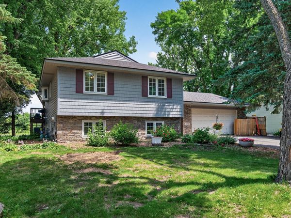 10332 102nd Place N, Maple Grove, MN 55369