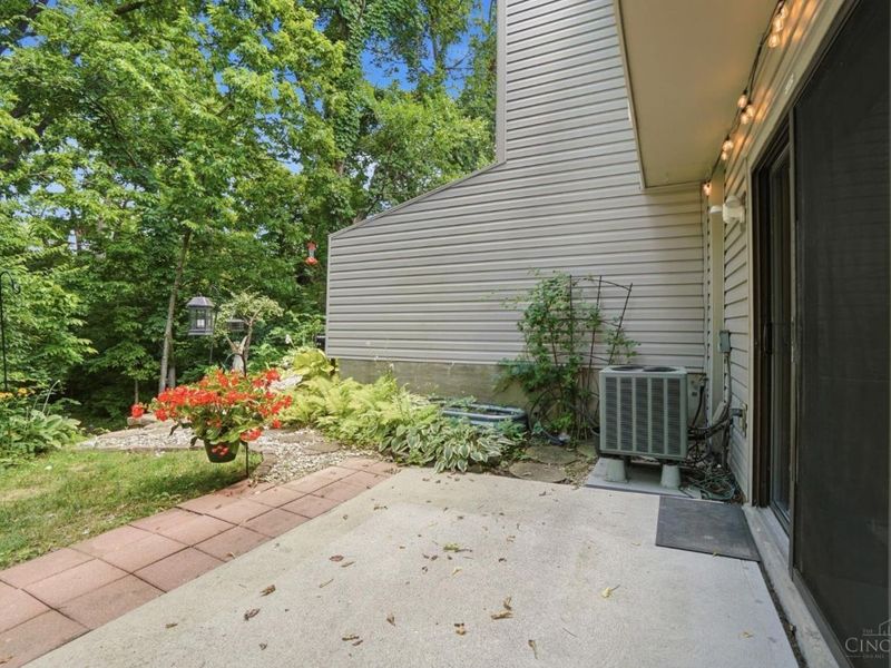 5392 Gantzfield Court, Sharonville, OH 45241 Photo 48