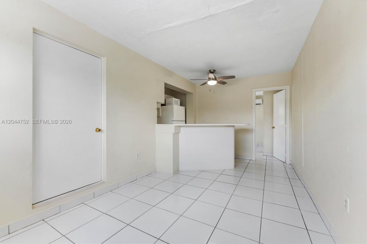 7281 SW 13th Ter , Miami, FL 33144 Photo