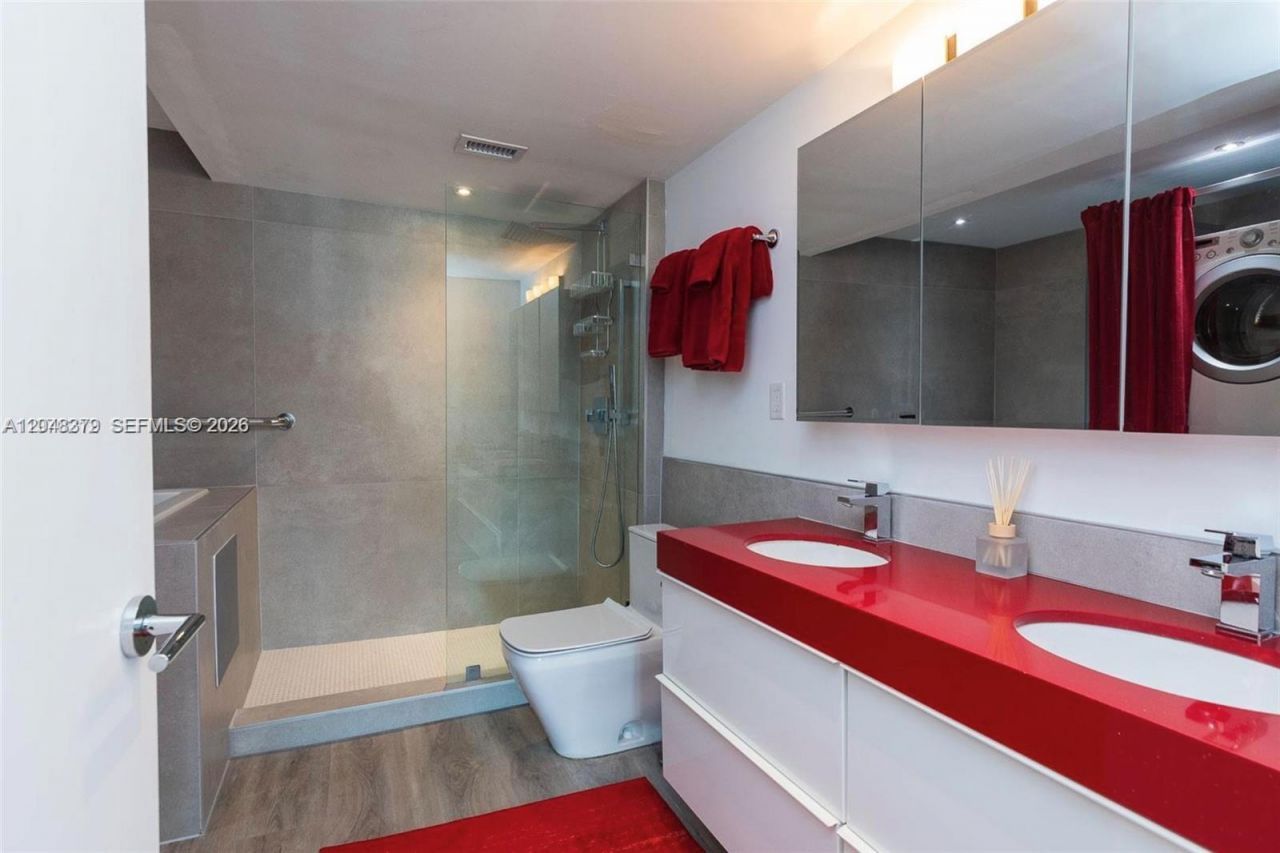 900 Bay Dr , Unit 224, Miami Beach, FL 33141 Photo