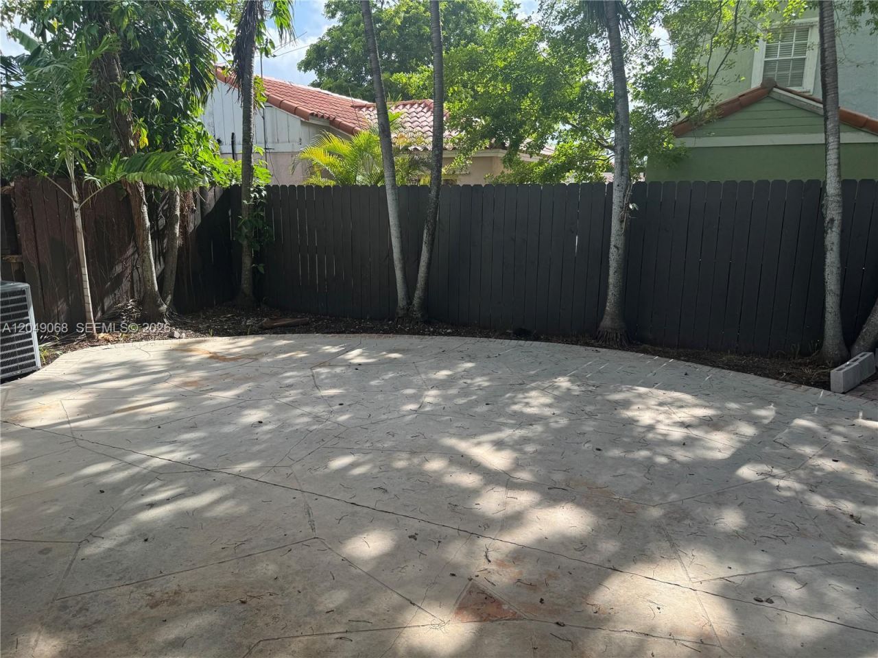 15054 SW 127th Pl , Miami, FL 33186 Photo