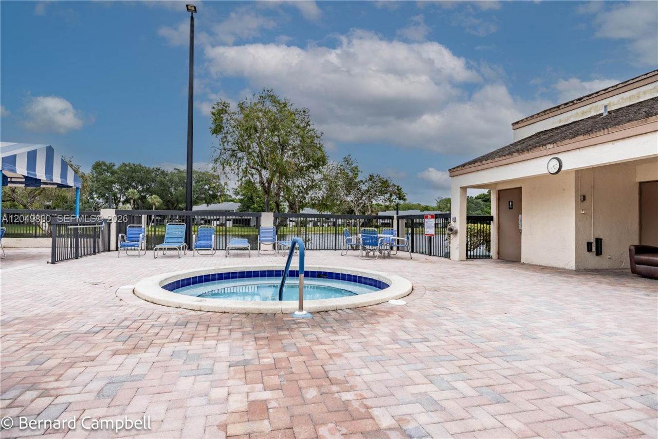 3135 S Carambola Cir S , Unit 2368, Coconut Creek, FL 33066 Photo