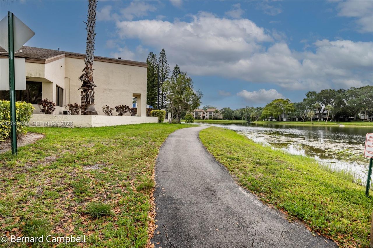 3135 S Carambola Cir S , Unit 2368, Coconut Creek, FL 33066 Photo