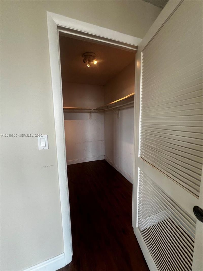 10000 W Bay Harbor Dr, Unit PH4, Bay Harbor Islands, FL 33154 Photo