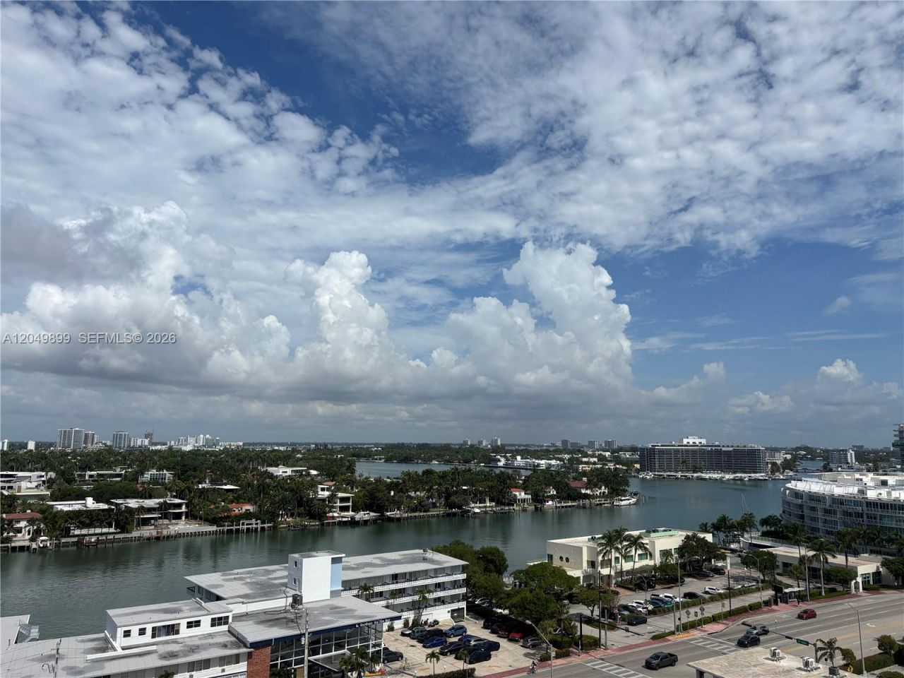6450 Collins Ave , Unit 1207, Miami Beach, FL 33141 Photo