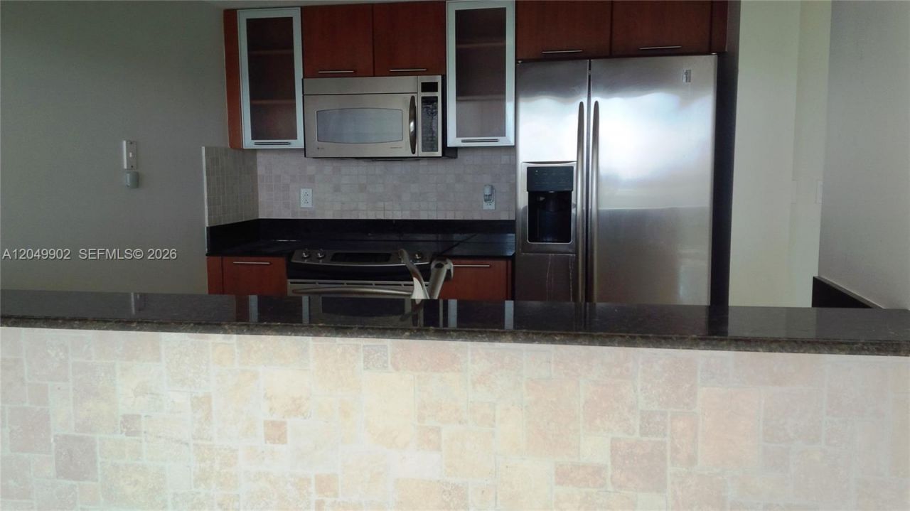 1800 N Bayshore Dr, Unit 3310, Miami, FL 33132 Photo