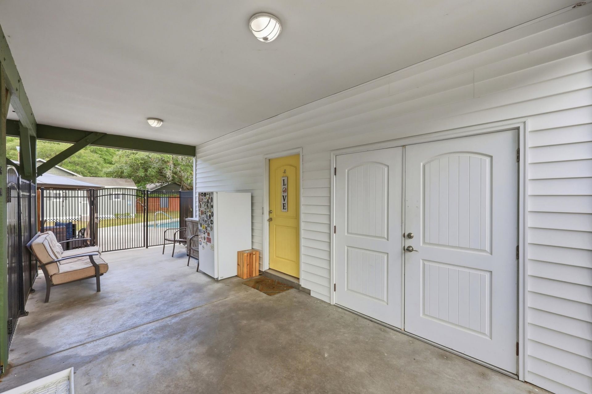 5174 Berkeley Ct. Photo 4