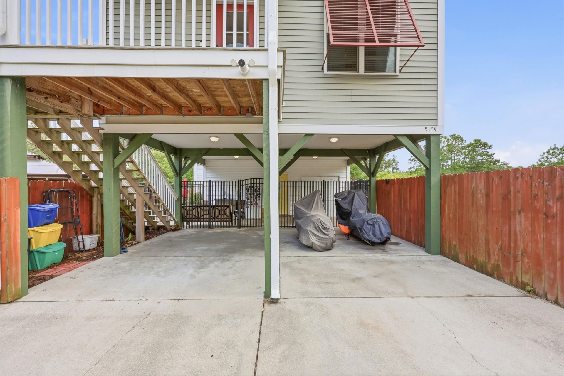 5174 Berkeley Ct. Photo 4