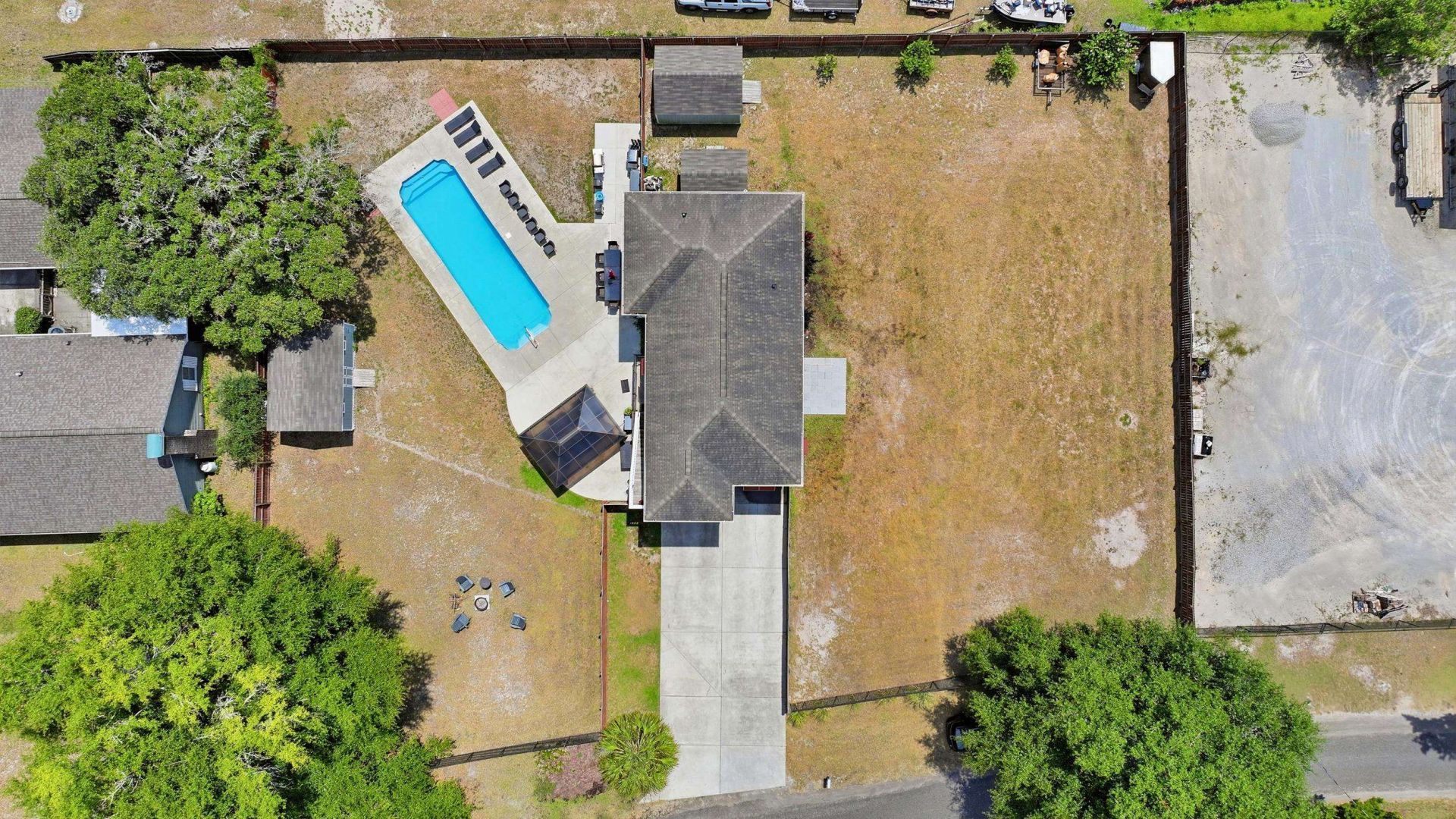 5174 Berkeley Ct. Photo 44