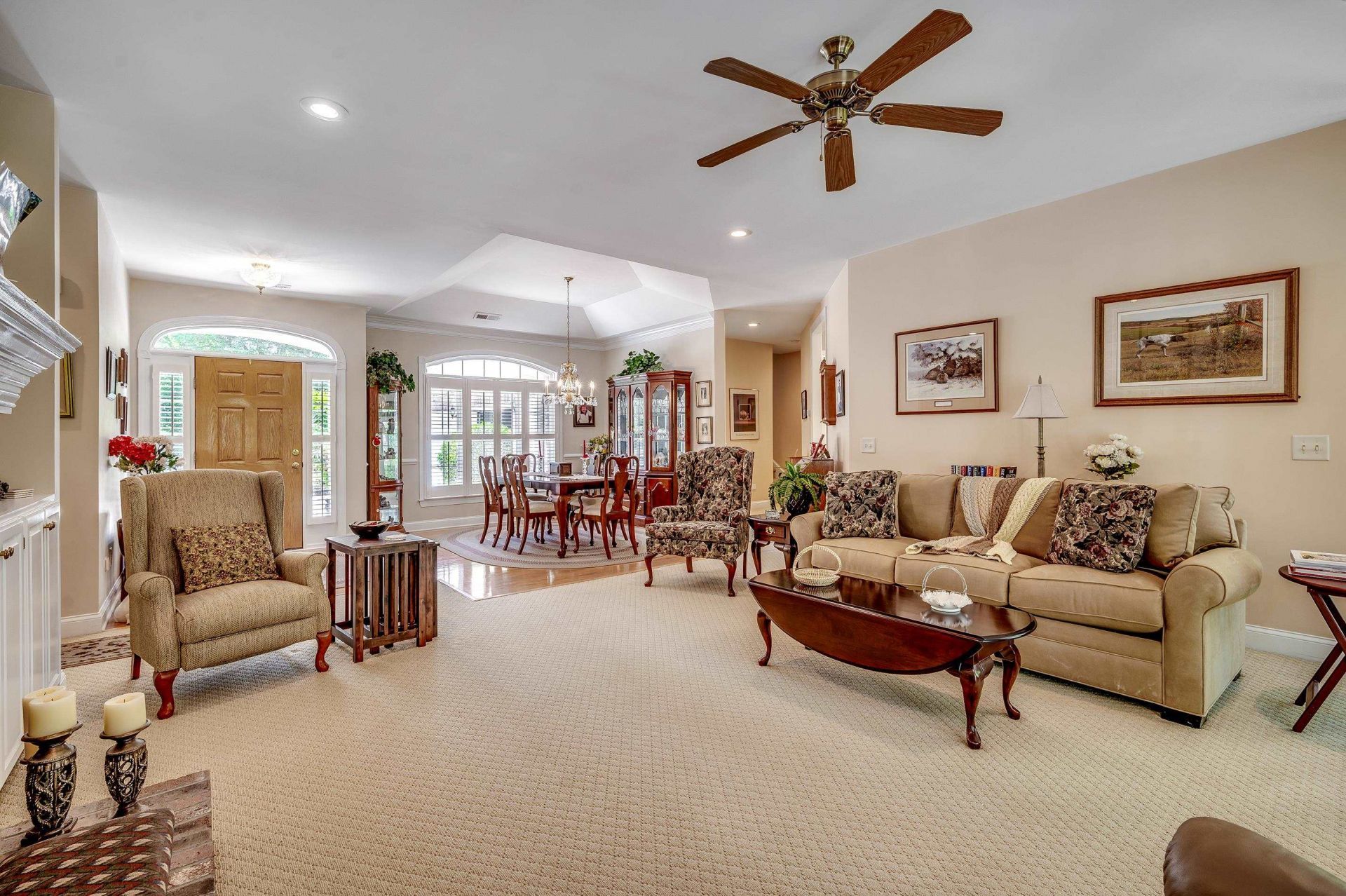4363 Parkland Dr.  Photo 5
