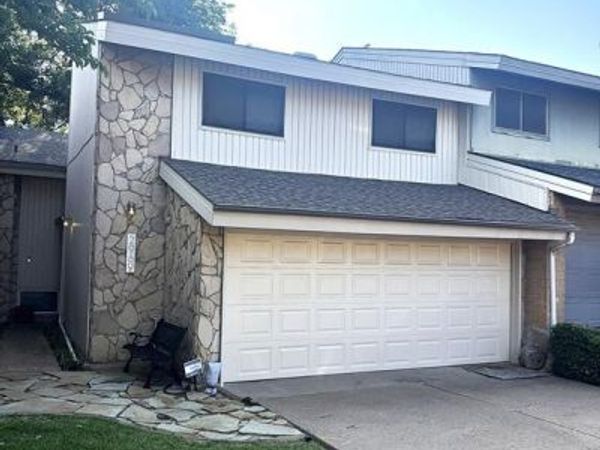 2969 Country Place Circle, Carrollton, TX 75006