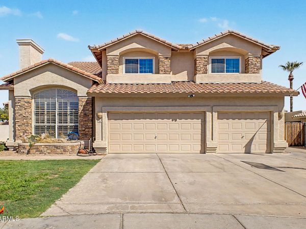 7815 W KERRY Lane, Glendale, AZ 85308