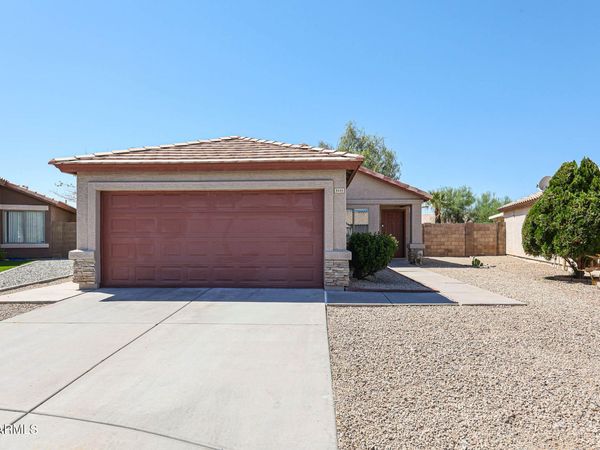 8445 W PIERSON Street, Phoenix, AZ 85037