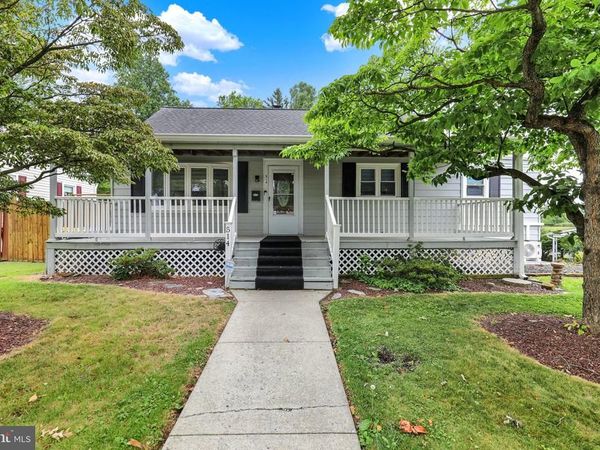 514 W HIGH STREET , WOMELSDORF, PA 19567