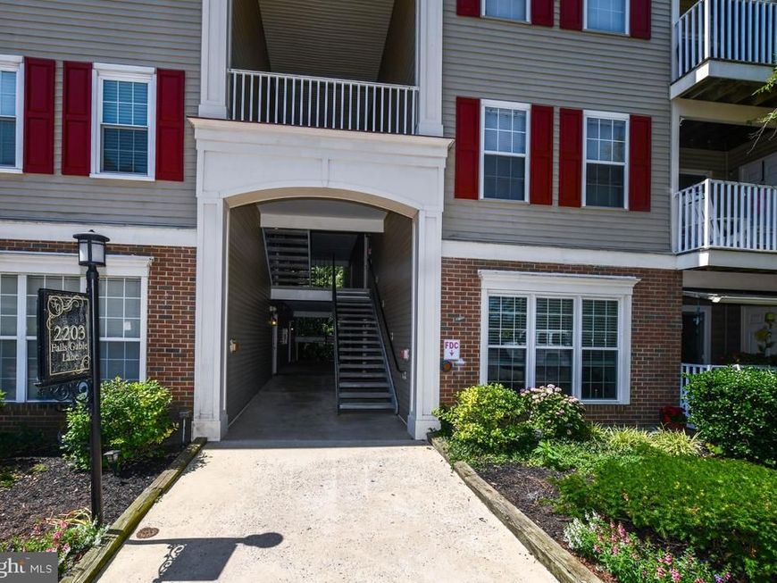 2203 B Falls Gable Lane, Unit B, Baltimore, MD 21209 Main Photo