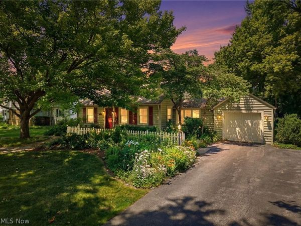 30210 Wolf Road , Bay Village, OH 44140