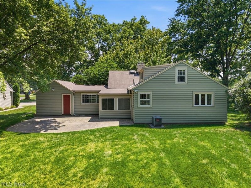 30210 Wolf Road , Bay Village, OH 44140 Photo 44
