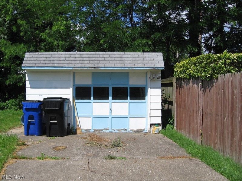 4366 W 61st Street, Brooklyn, OH 44144 Photo 3