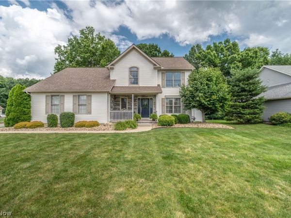 55 Willow Bend Drive , Canfield, OH 44406