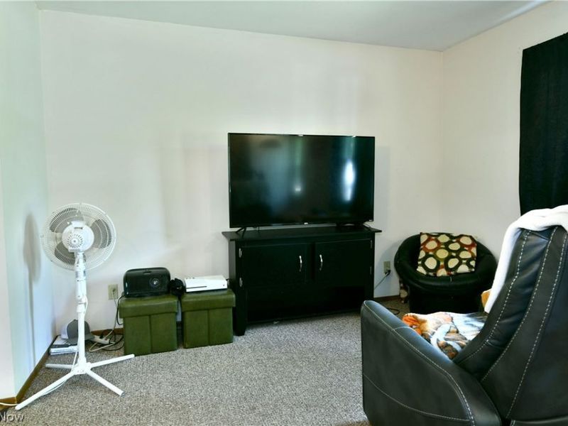 6940 Mahoning Avenue NW, Warren, OH 44481 Photo 17