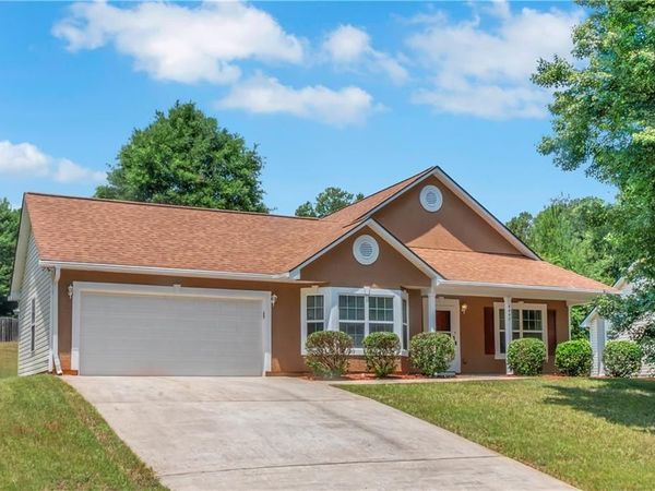 4447 English Loop, Lithonia, GA 30038