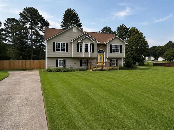 29 Wood Circle , Villa Rica, GA 30180