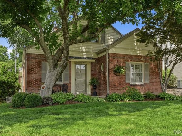253 Elm Avenue, Glendale, MO 63122