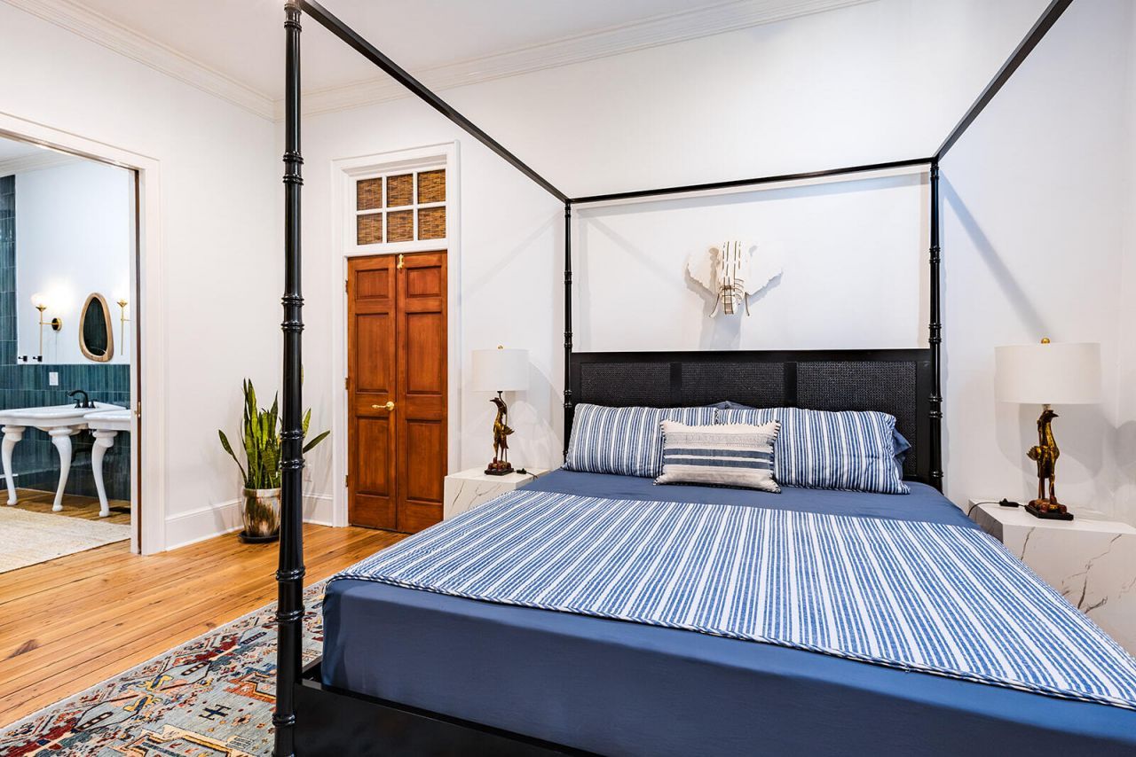 41 Pitt Street Photo 46