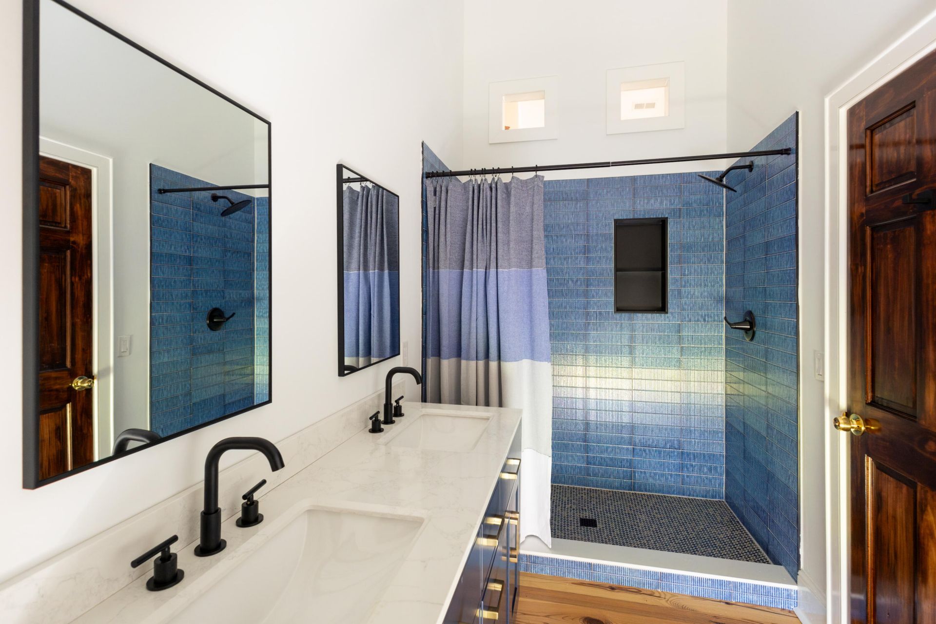 41 Pitt Street Photo 95
