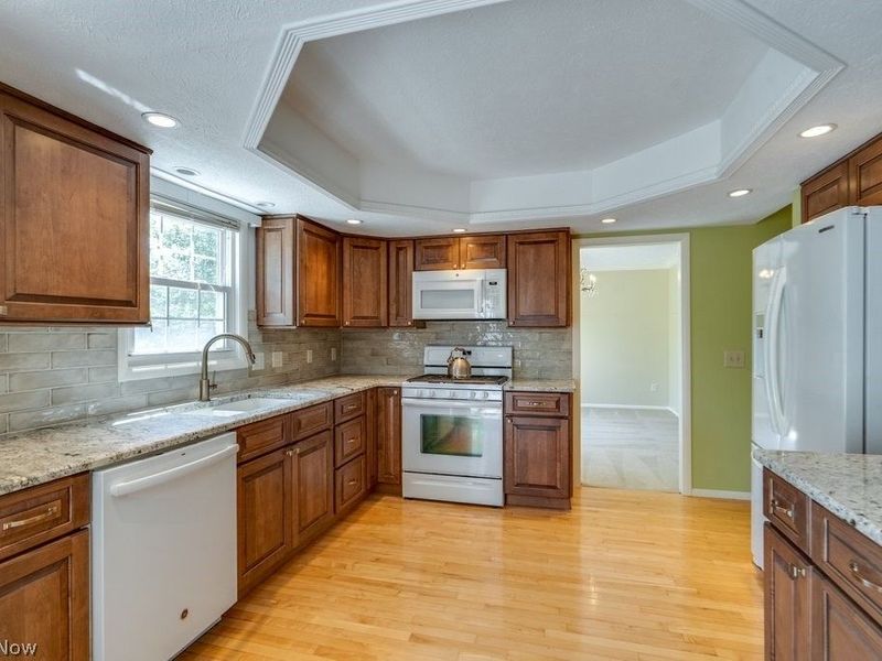 29 Chelmsford Drive, Aurora, OH 44202 Photo 8