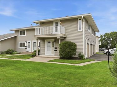 409 Eastbrooke Lane, Rochester, NY 14618