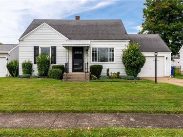 28 Singer Drive, Buffalo, NY 14224