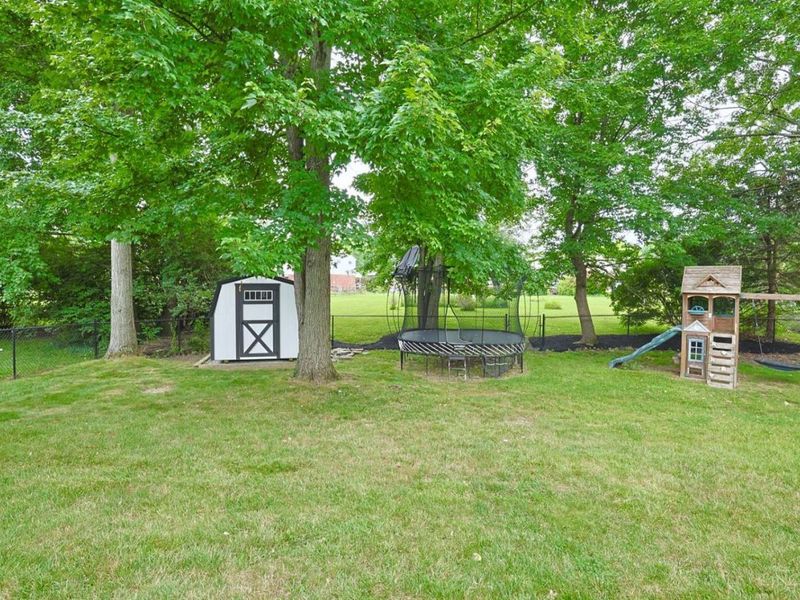 438 Birchwood Drive, Union Township, OH 45255 Photo 56