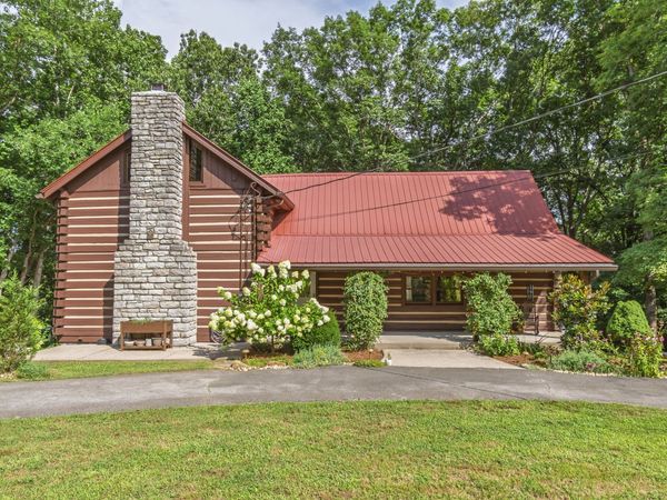 3608 Sams Creek Rd , Pegram, TN 37143