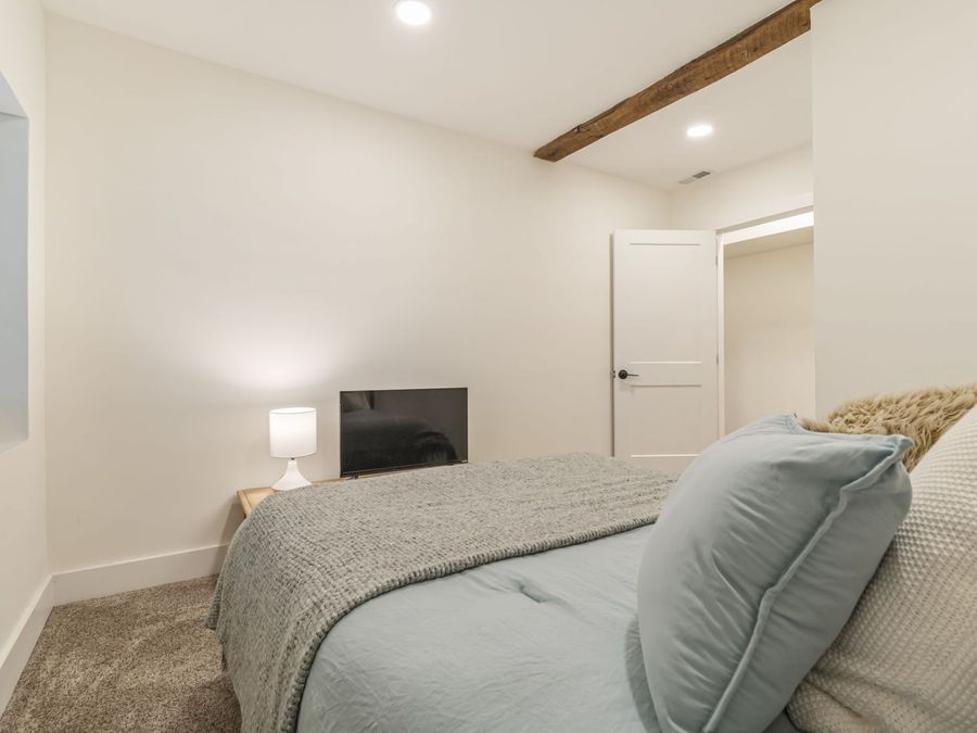 Property Image 58