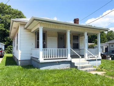 917 Delaware Avenue, Middletown, OH 45044
