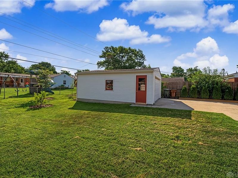 3382 Blocker Drive, Dayton, OH 45420 Photo 30