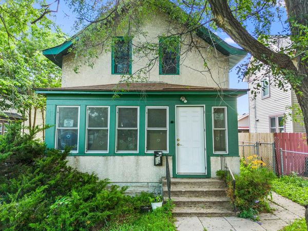 3612 Chicago Avenue , Minneapolis, MN 55407