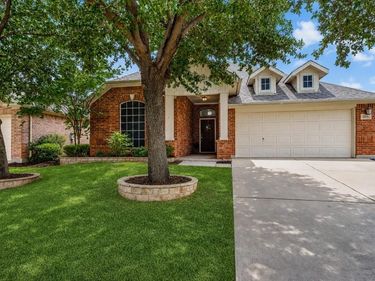 1316 Mountain Air Trail, Fort Worth, TX 76131