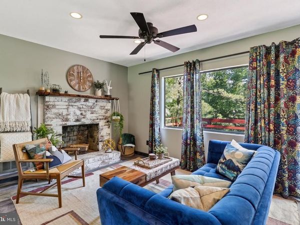 743 MAPLE, MOUNT JACKSON, VA 22842