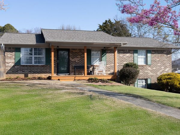 215 Mapleton Drive, Cleveland, TN 37312