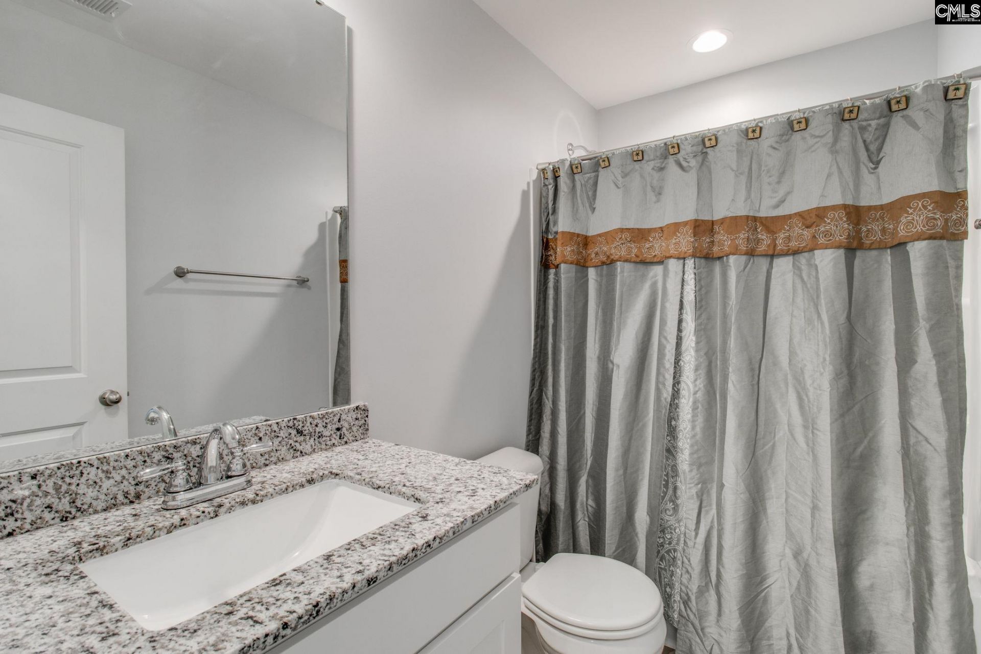 358 Coatbridge Drive  Photo 32