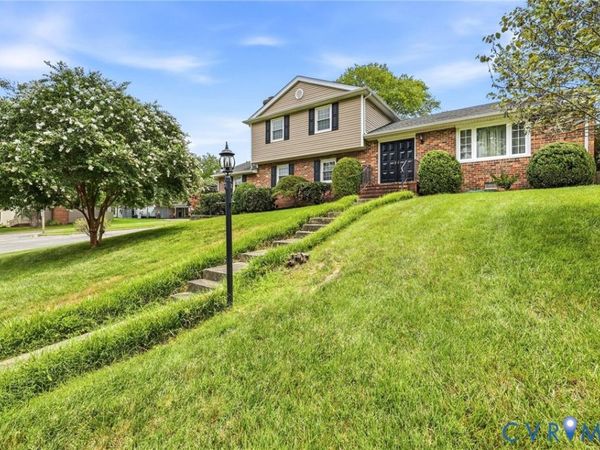 3737 Perthshire Lane , Colonial Heights, VA 23834